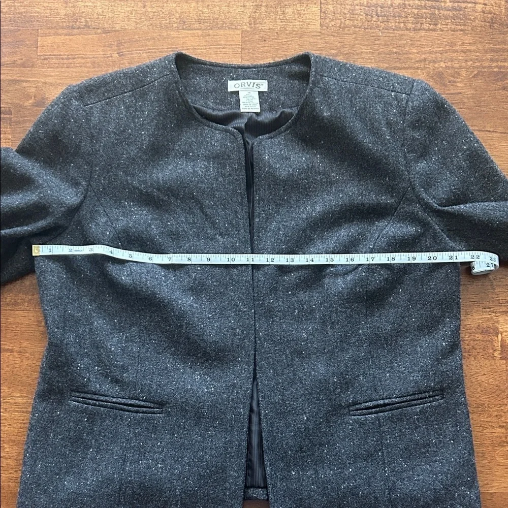 Orvis women’s tailored fitted no button charcoal gray wool blend blazer size 14‍